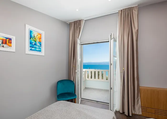 Vila New Luxury Duce