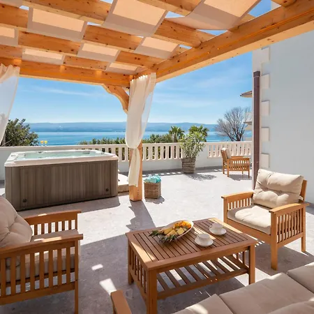 Villa New Luxury *