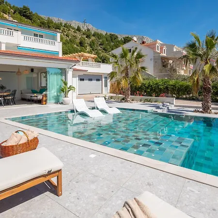 Vila New Luxury Duće