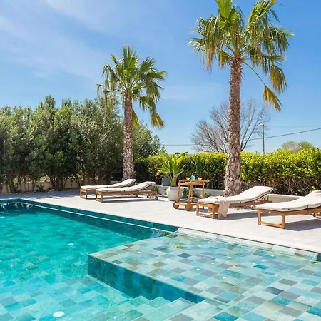 New Luxury Villa