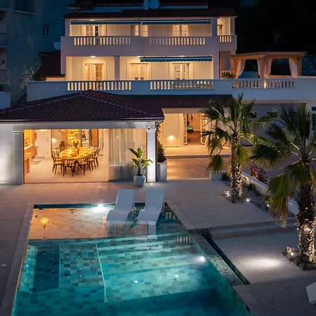 Villa New Luxury