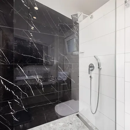 New Luxury Duće