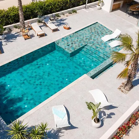 New Luxury Villa *