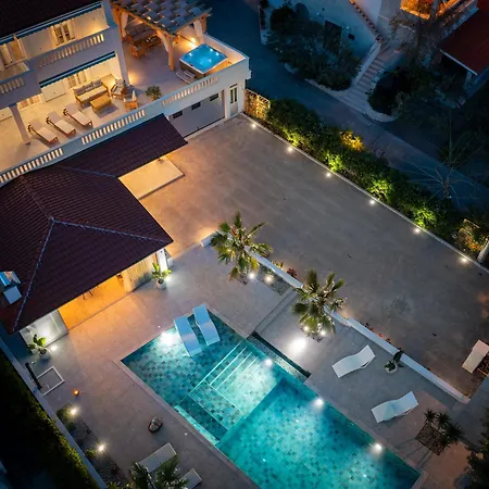 New Luxury Villa *