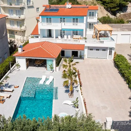 Villa New Luxury Duce